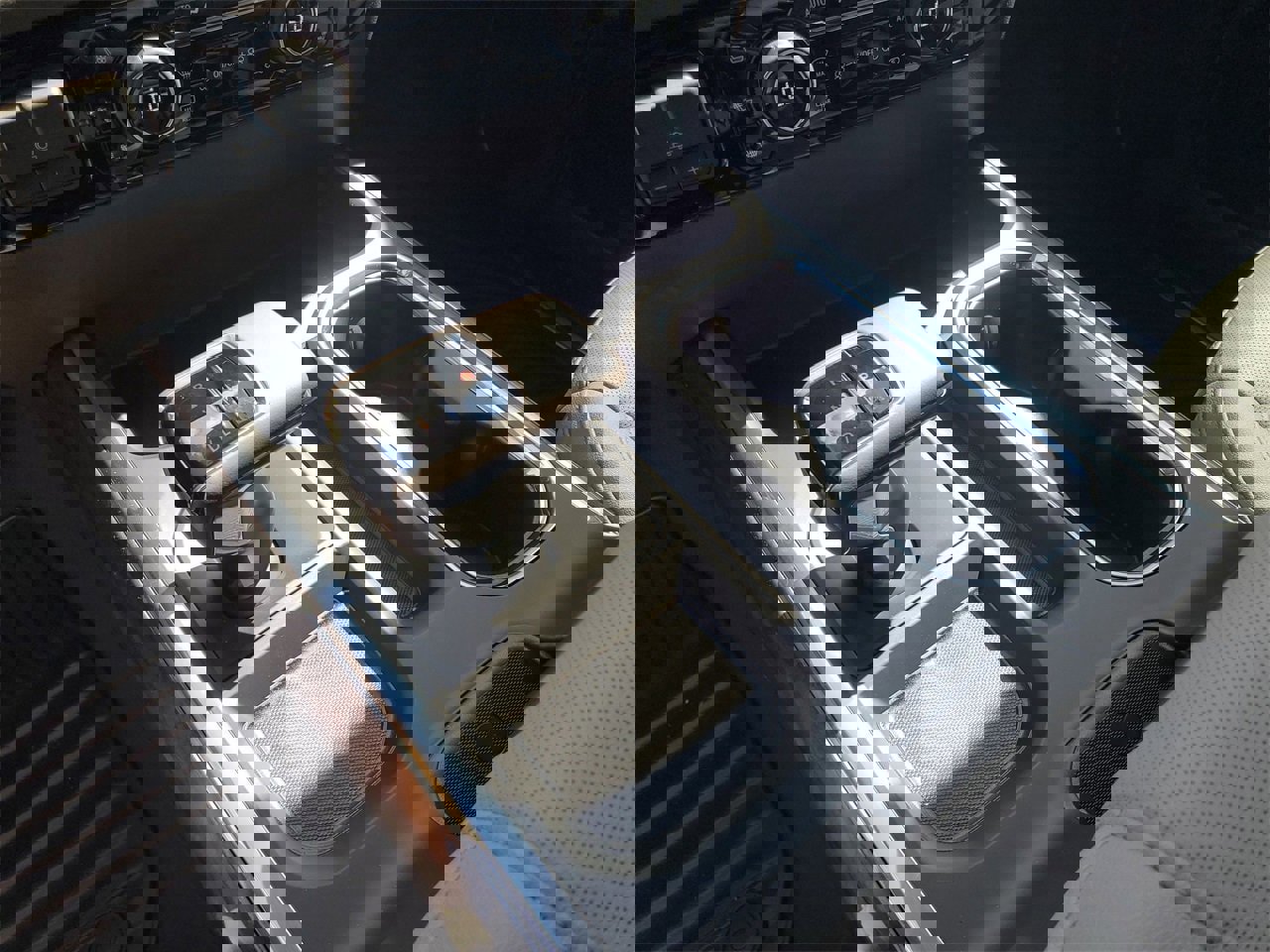 New 2026 Chevrolet Silverado 1500 LTZ w/ LTZ Premium Package image 27