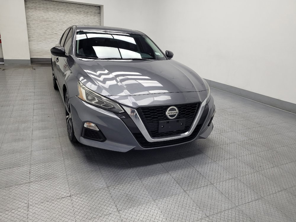 Used 2019 Nissan Altima 2.5 SR w/ SR Premium Package FWD image 14
