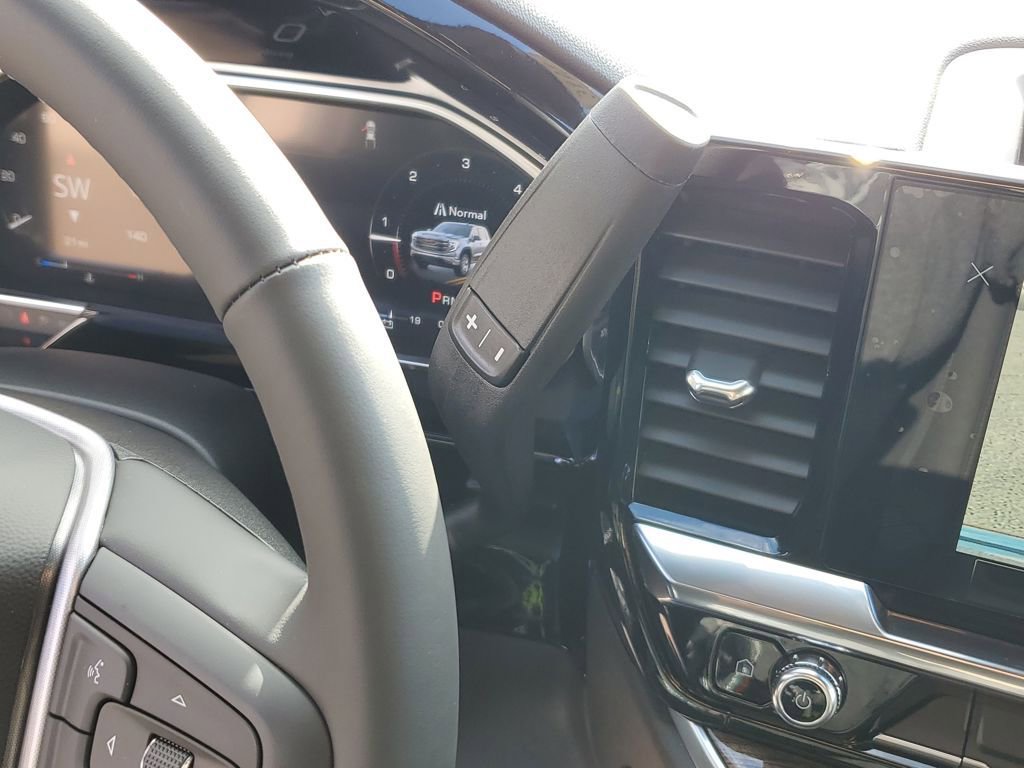 New 2026 GMC Sierra 1500 Elevation image 16