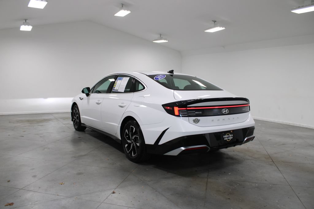 Used 2025 Hyundai Sonata SEL FWD image 7