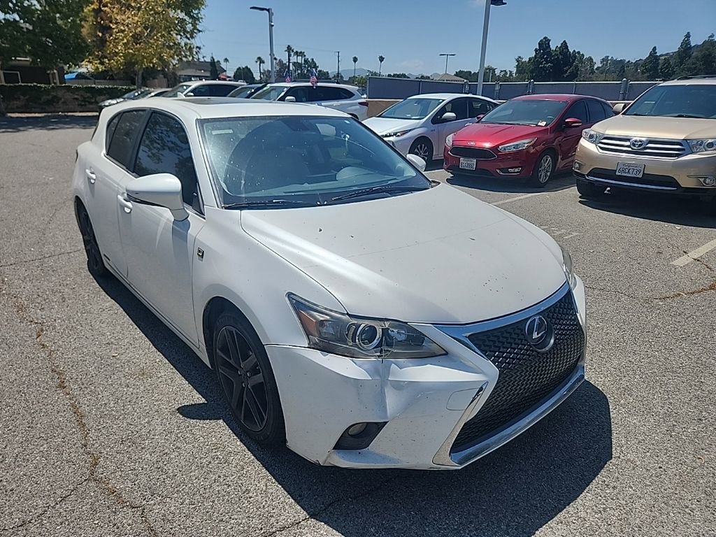 Used 2017 Lexus CT 200h w/ Navigation System Package FWD image 7