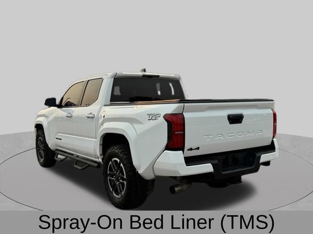 Used 2024 Toyota Tacoma TRD Sport AWD/4WD image 5