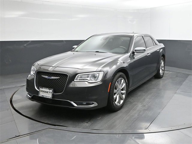 Used 2018 Chrysler 300 Limited w/ Safetytec Plus Group image 30