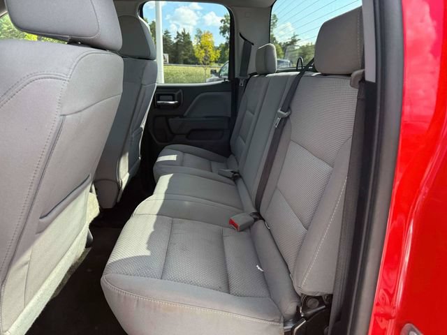 Used 2018 Chevrolet Silverado 1500 Custom w/ Custom Convenience Package AWD/4WD image 13