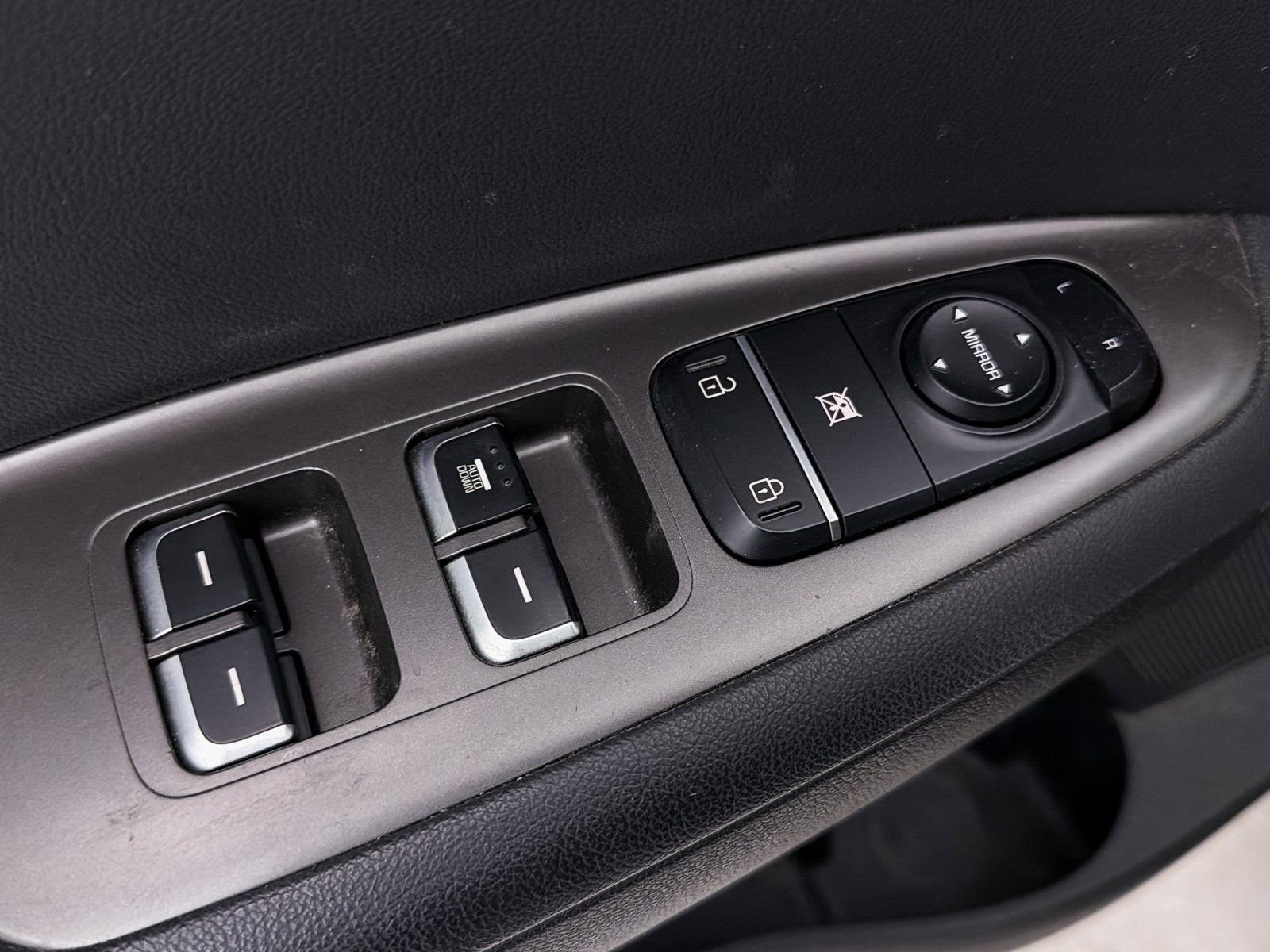 Used 2019 Kia Optima LX image 16