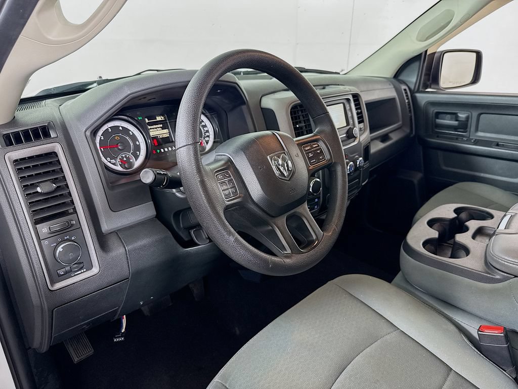 Used 2017 RAM 1500 Express w/ Express Value Package AWD/4WD image 9