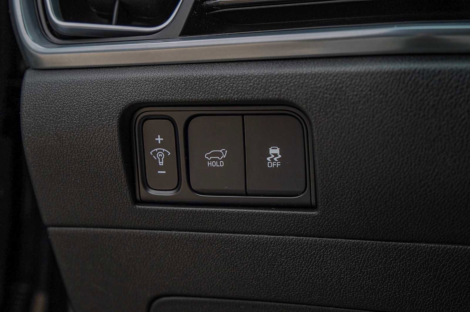 Certified 2025 Kia Sorento SX image 19