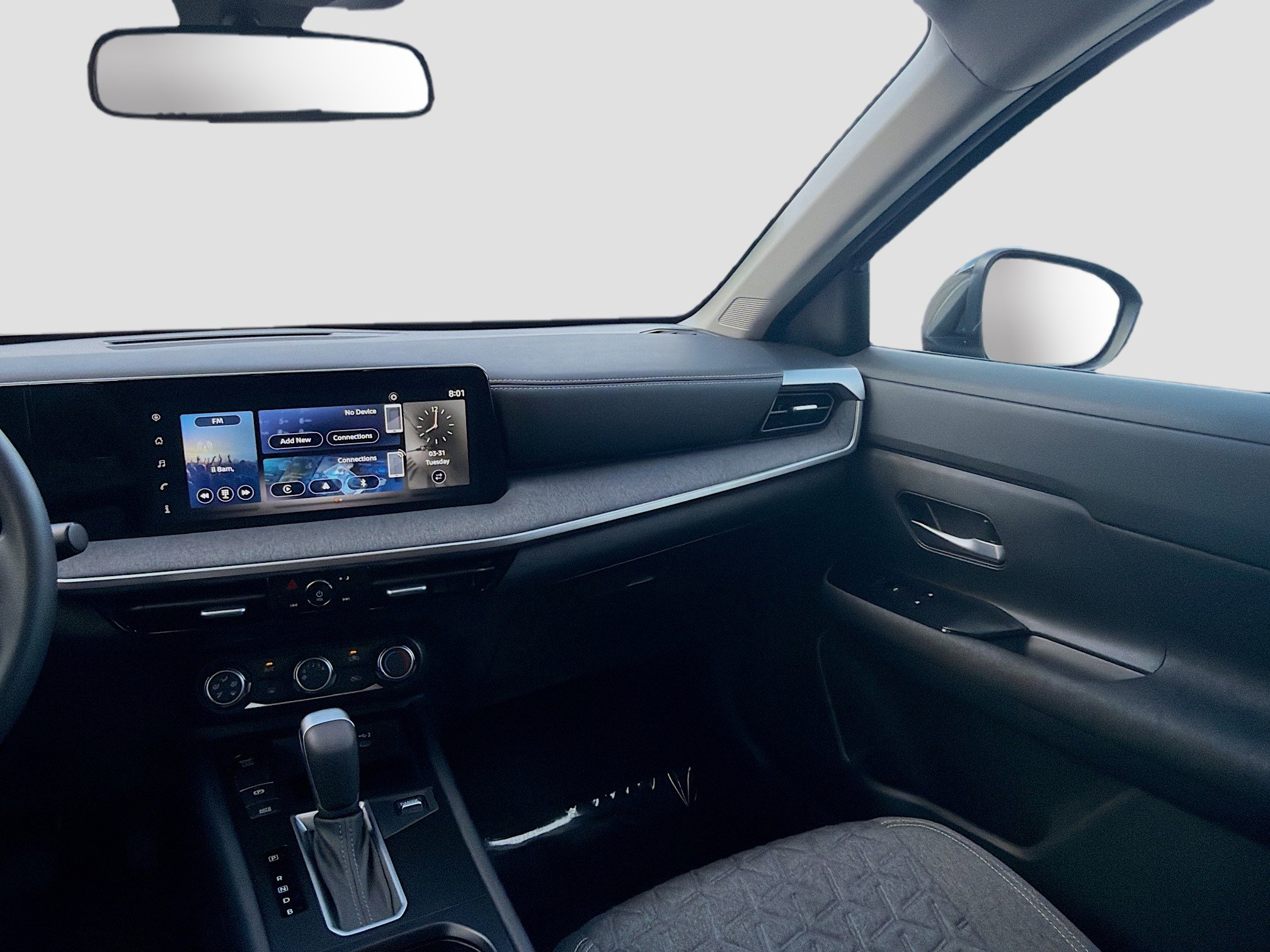 Used 2025 Nissan Kicks SV image 21