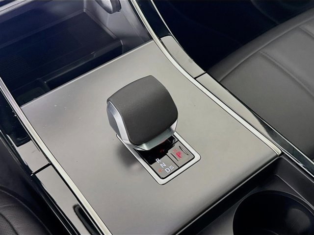 Used 2026 Land Rover Range Rover Evoque S image 19