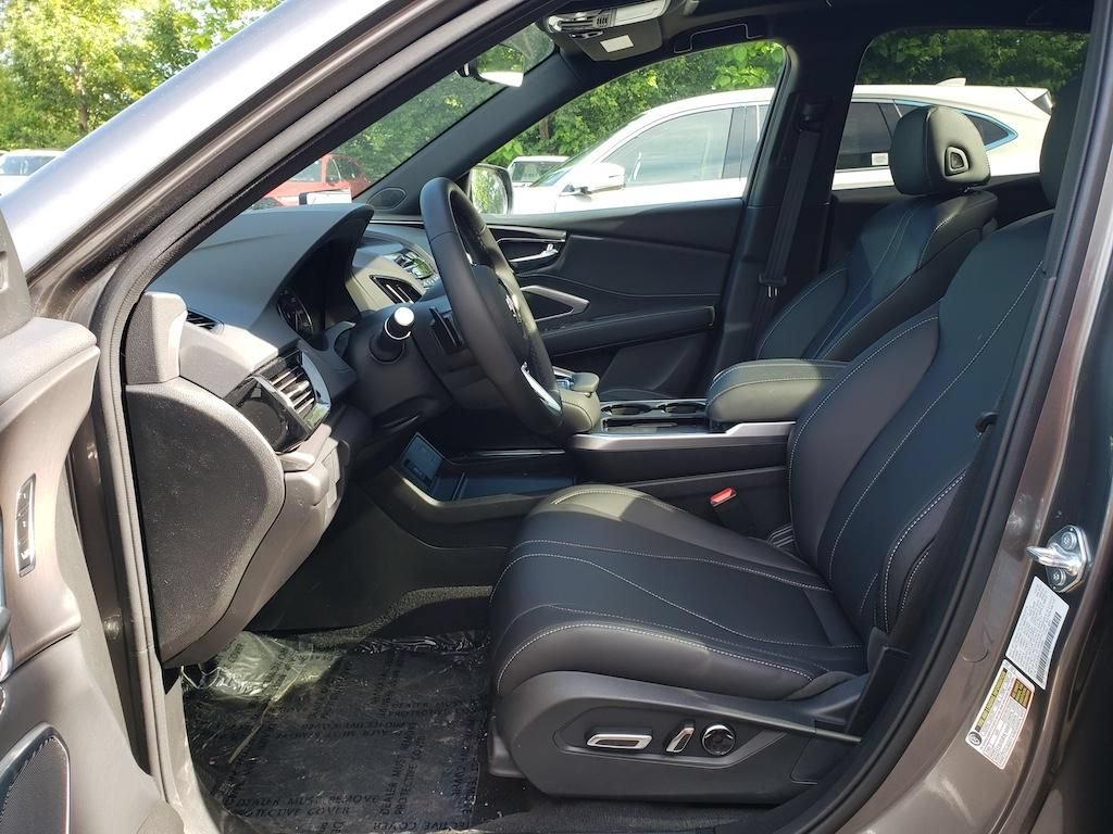 New 2026 Acura RDX SH-AWD image 9