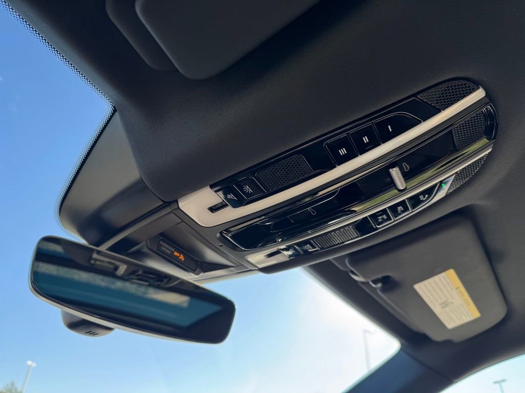 Certified 2023 Porsche Cayenne AWD/4WD image 13