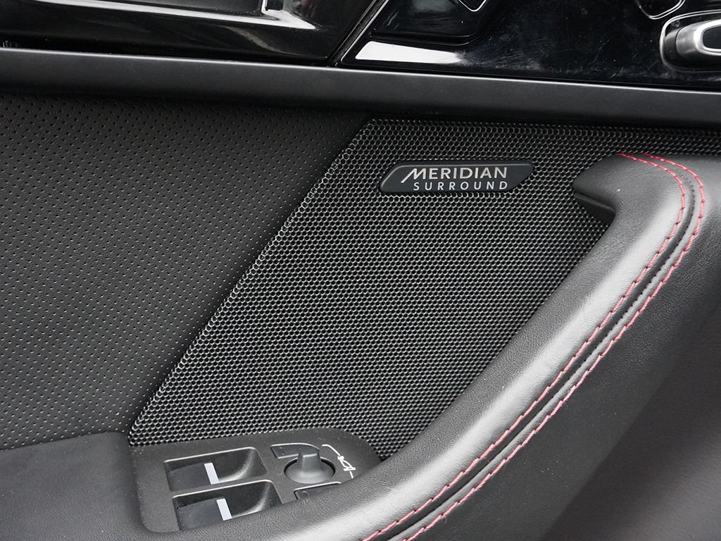 Used 2023 Jaguar F-TYPE R AWD/4WD image 36