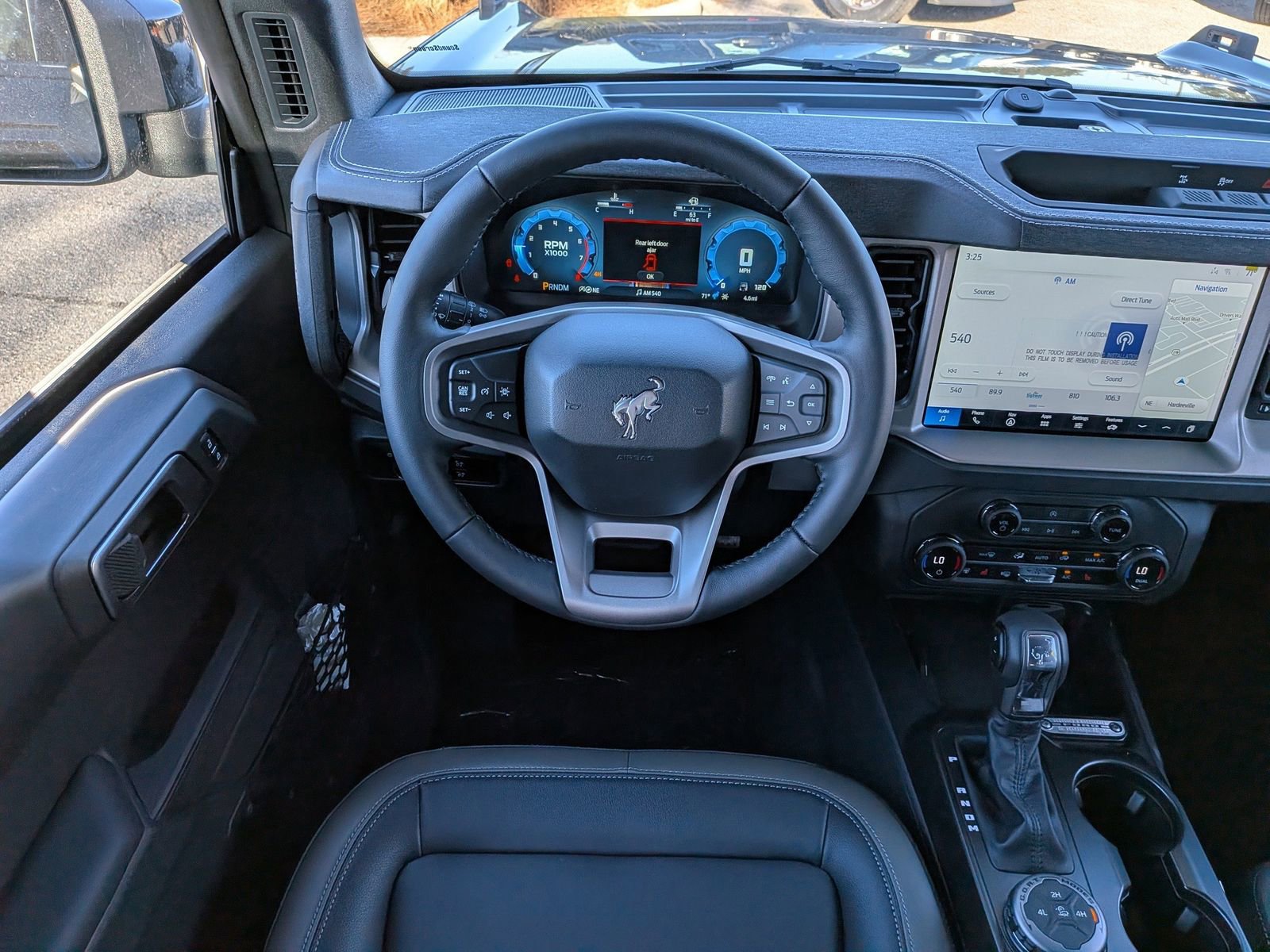 New 2025 Ford Bronco Outer Banks image 17