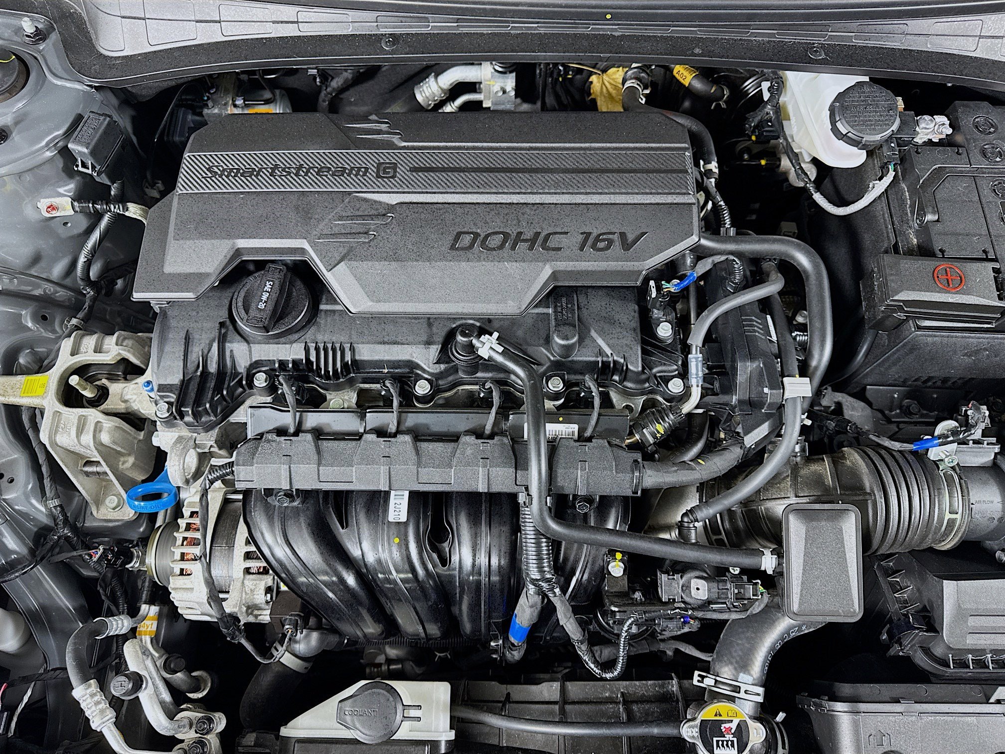 Used 2025 Hyundai Elantra Limited image 39