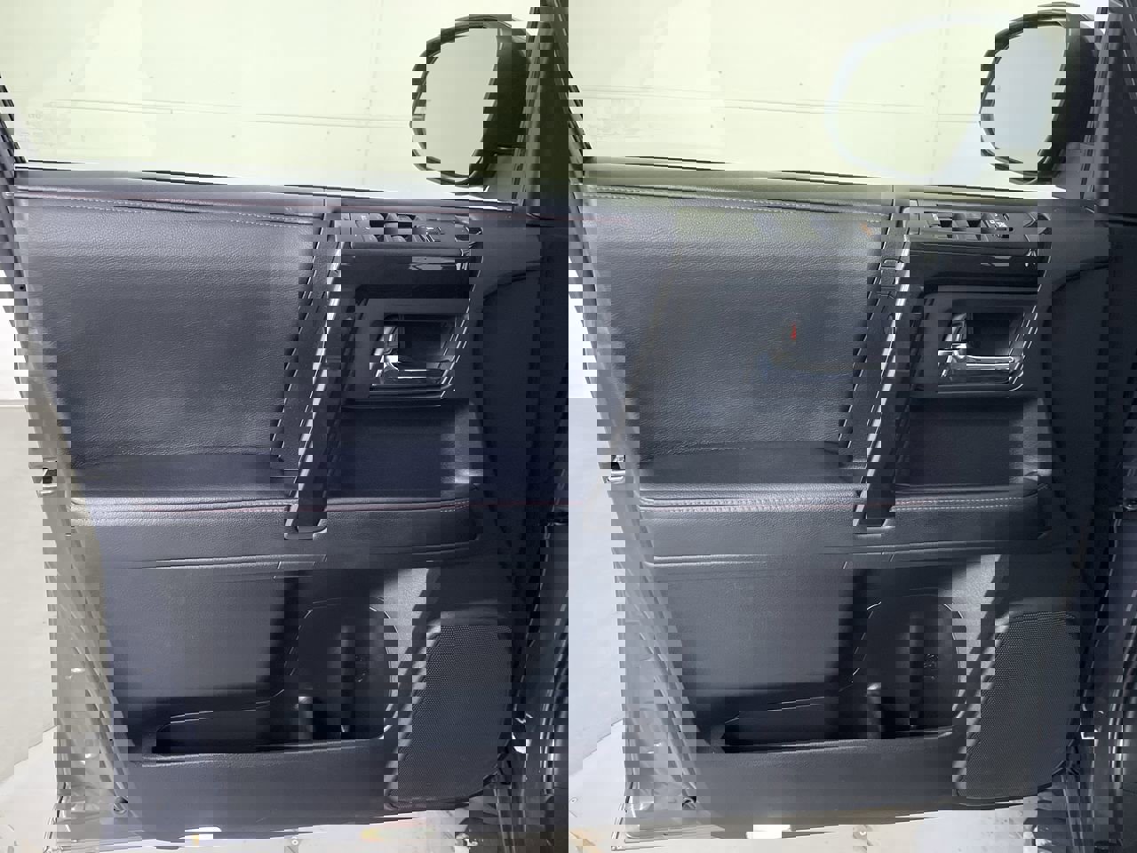 Used 2024 Toyota 4Runner TRD Off-Road image 10