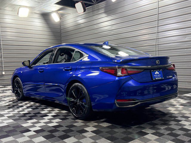 Used 2023 Lexus ES 300h F Sport image 7