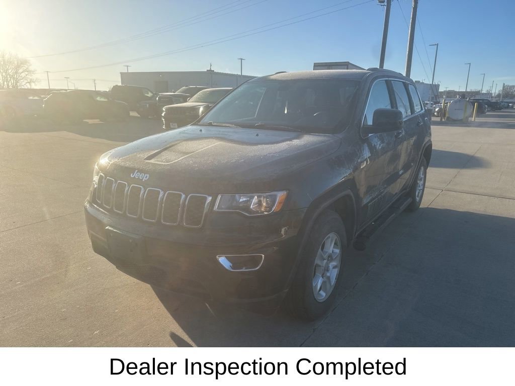 Used 2017 Jeep Grand Cherokee Laredo w/ Quick Order Package 23E image 3