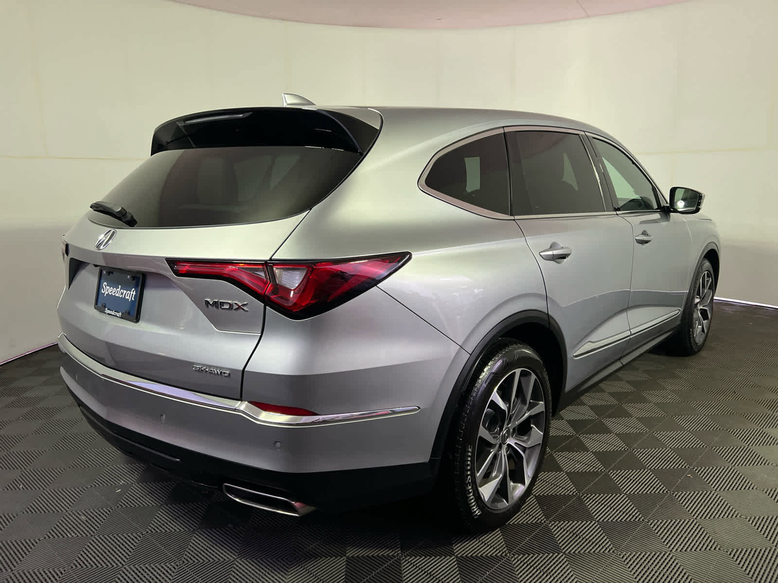 Certified 2023 Acura MDX SH-AWD w/ Technology Package image 7