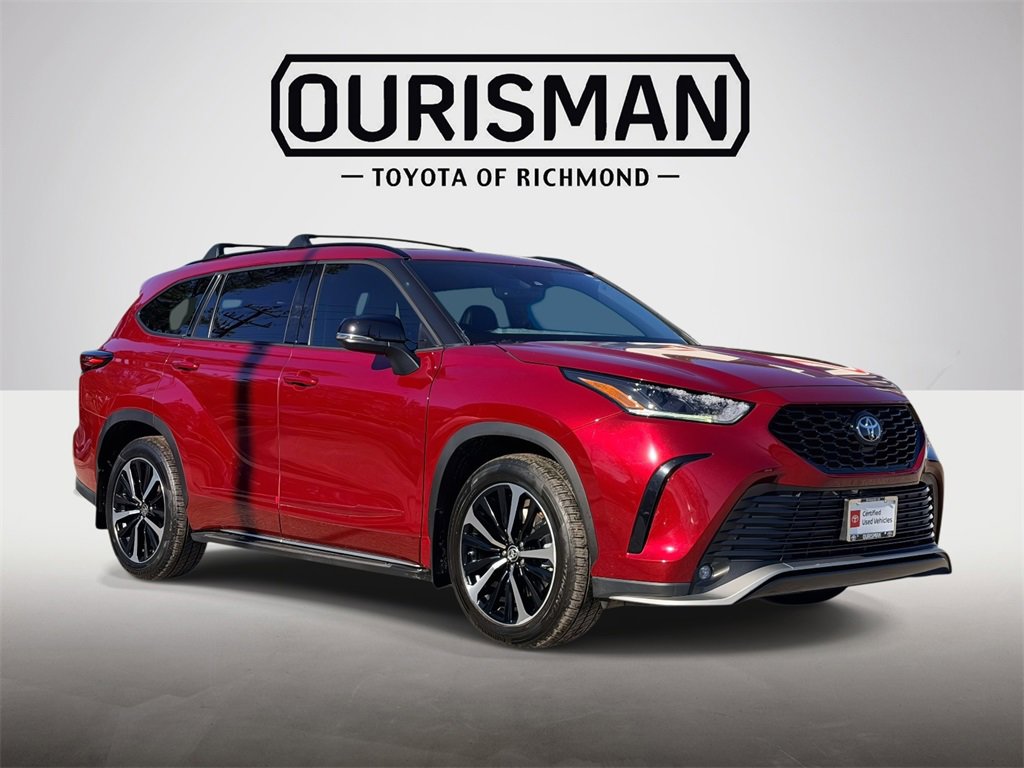 Certified 2022 Toyota Highlander XSE image 1
