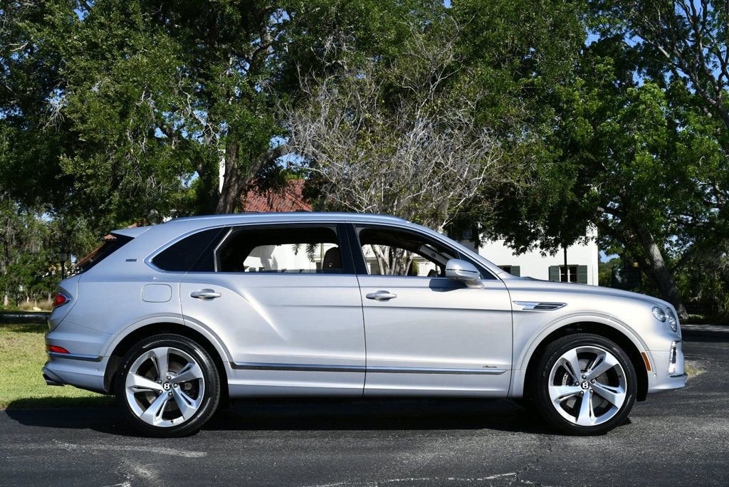Used 2023 Bentley Bentayga Extended Wheelbase AWD/4WD image 39