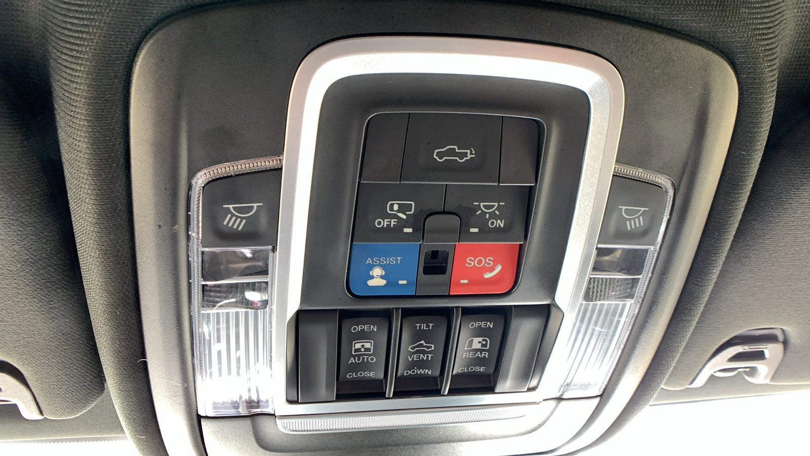 Used 2020 RAM 2500 Laramie AWD/4WD image 19