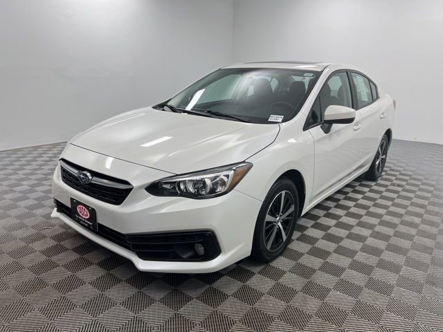 Used 2022 Subaru Impreza Premium image 2