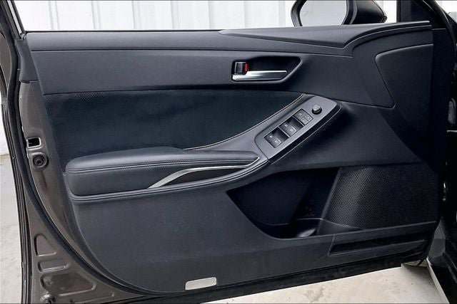 Used 2019 Toyota Avalon XSE w/ All Weather Liner Package FWD image 21
