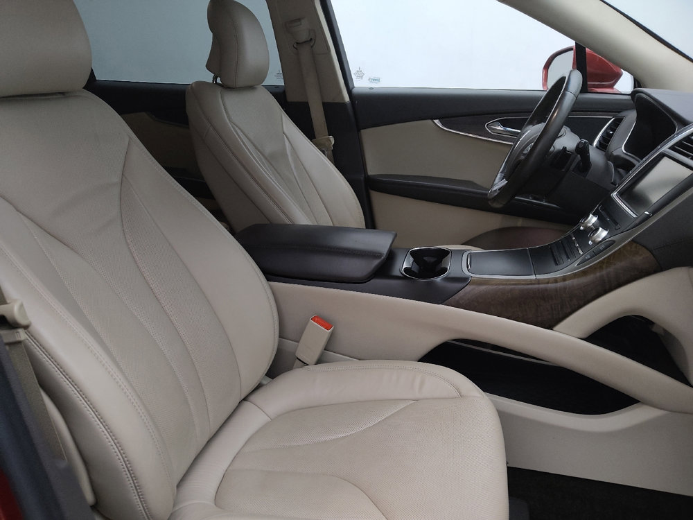 Used 2016 Lincoln MKX Reserve w/ Climate Package image 21