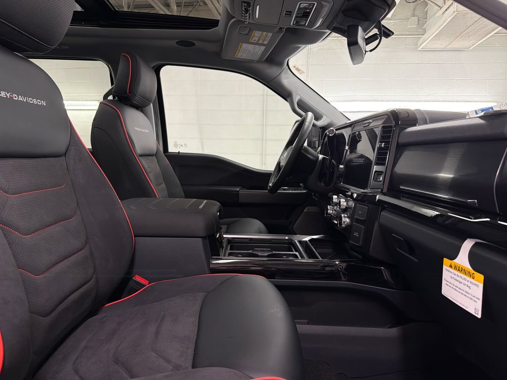 New 2026 Ford F250 Lariat w/ Black Appearance Package AWD/4WD image 28