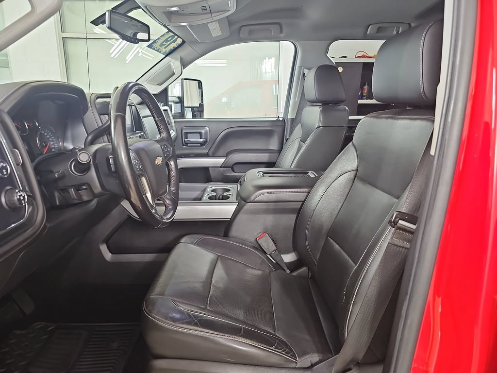 Used 2019 Chevrolet Silverado 2500 LTZ w/ Duramax Plus Package AWD/4WD image 18