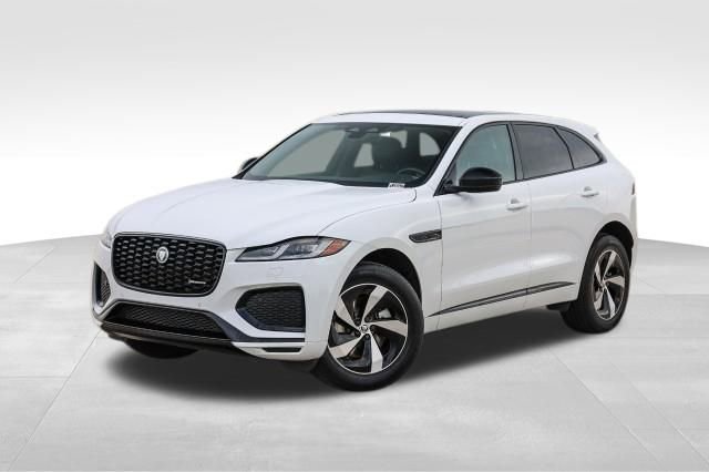 Used 2024 Jaguar F-PACE R-Dynamic S image 1