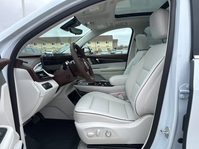 New 2026 Buick Enclave Avenir w/ Super Cruise Package image 13