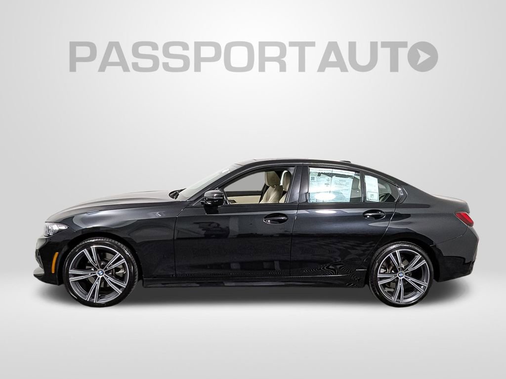 Certified 2023 BMW 330i xDrive Sedan w/ Driving Assistance Package image 2