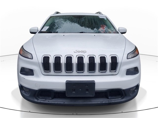 Used 2015 Jeep Cherokee Latitude w/ Cold Weather Group image 2