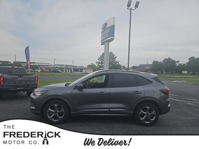 Used 2023 Ford Escape ST-Line w/ Tech Pack #1