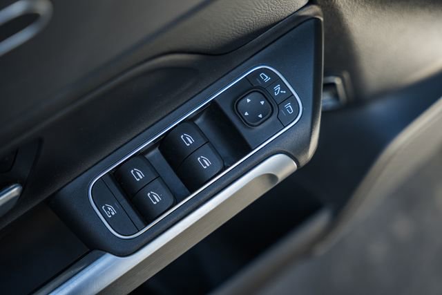 Used 2023 Mercedes-Benz GLB 250 4MATIC image 45