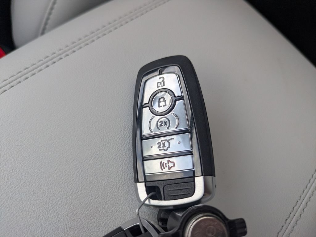 New 2026 Ford Explorer Platinum AWD/4WD image 37