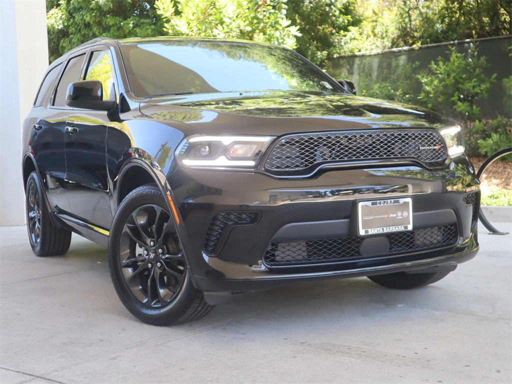 New 2024 Dodge Durango SXT w/ SXT Blacktop Group