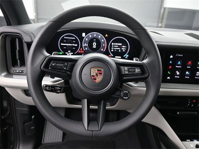 New 2025 Porsche Cayenne image 12