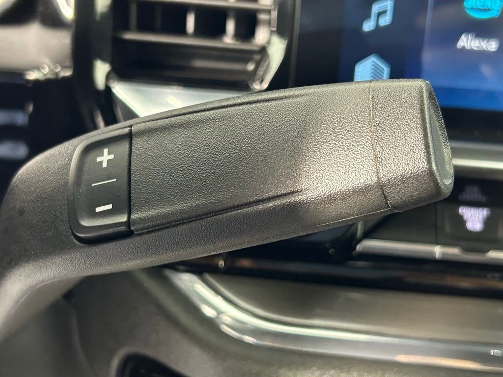 Used 2024 Chevrolet Silverado 3500 High Country w/ Technology Package image 30