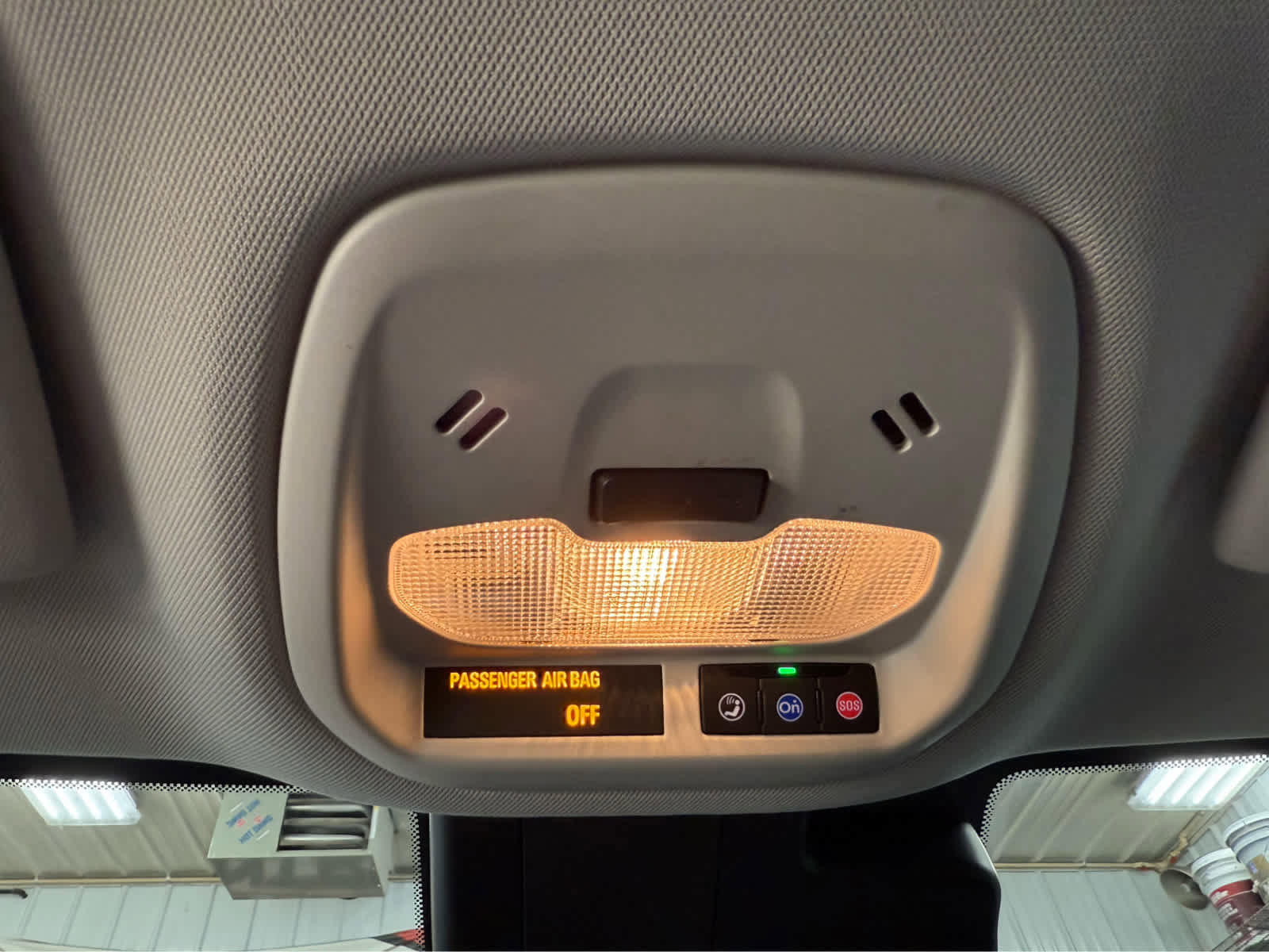 Used 2025 Chevrolet Trax LT w/ Driver Confidence Package image 20