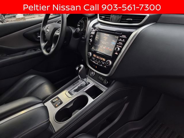 Certified 2024 Nissan Murano SV w/ SV Midnight Edition Package FWD image 12