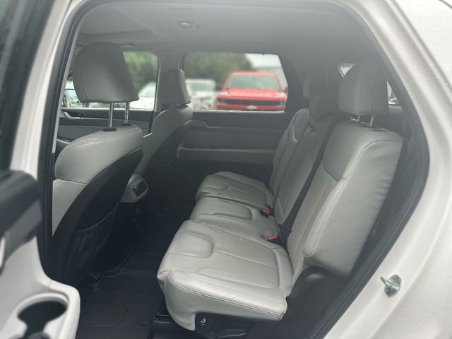 Used 2022 Hyundai Palisade SEL w/ 8P Bench Seat Package FWD image 24