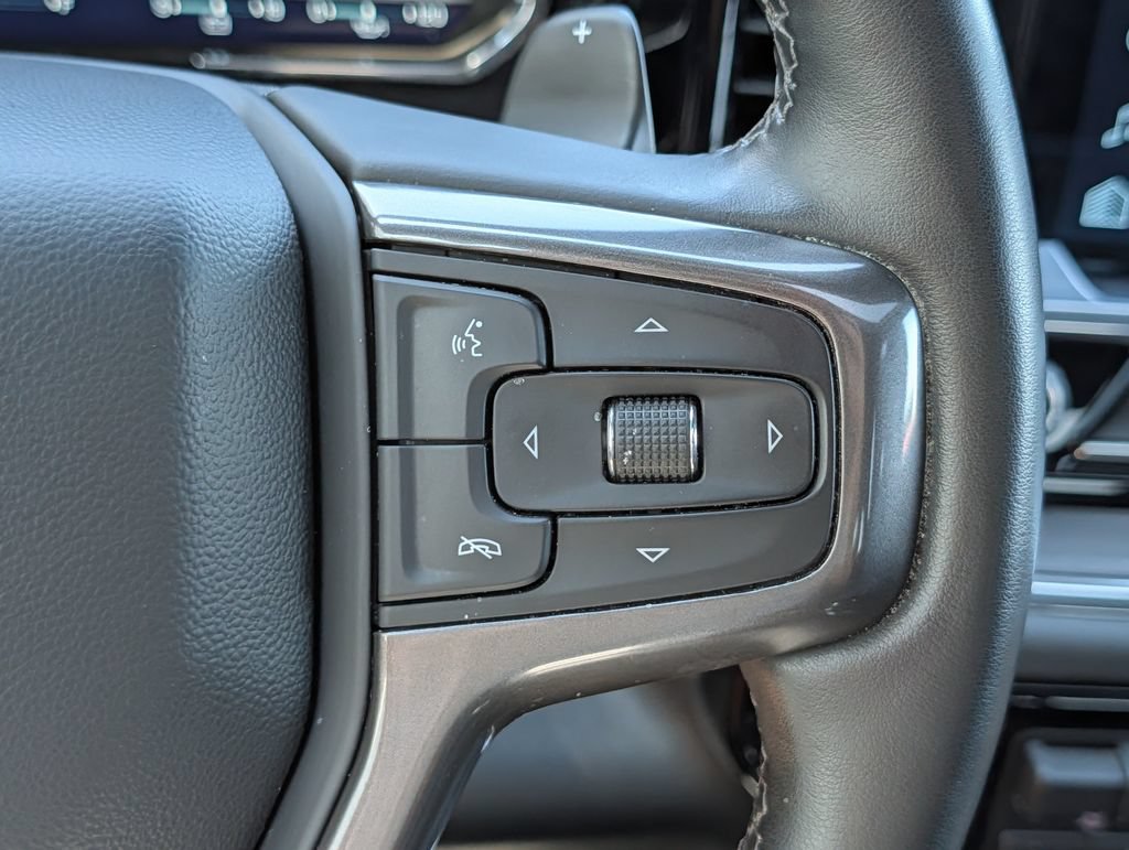 Used 2023 Chevrolet Silverado 1500 High Country w/ High Country Premium Package AWD/4WD image 24