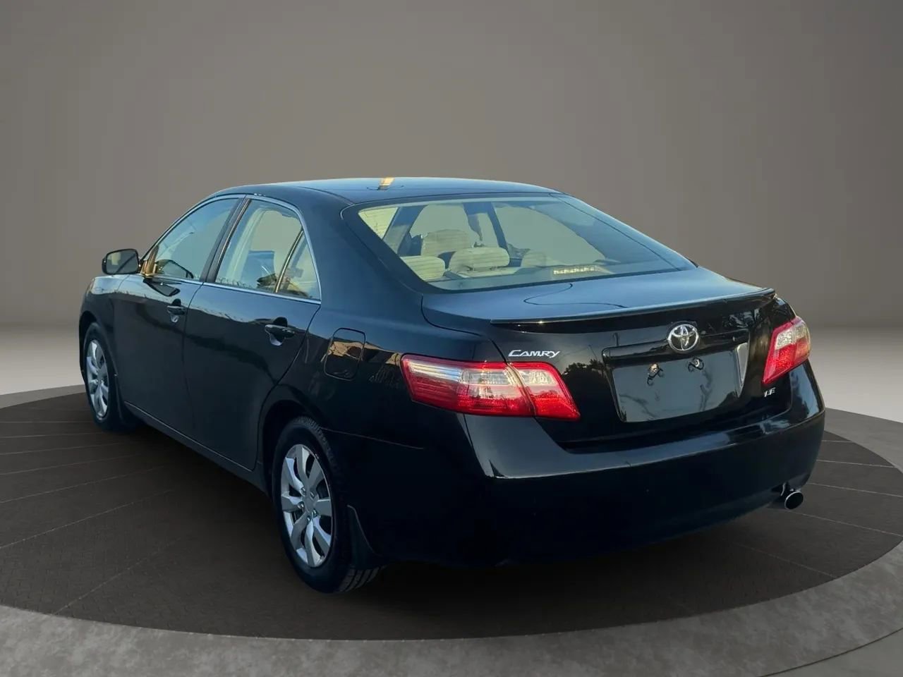 Used 2007 Toyota Camry LE image 4