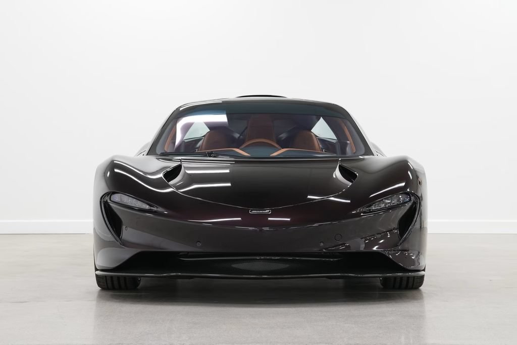 Used 2020 McLaren Speedtail RWD image 15