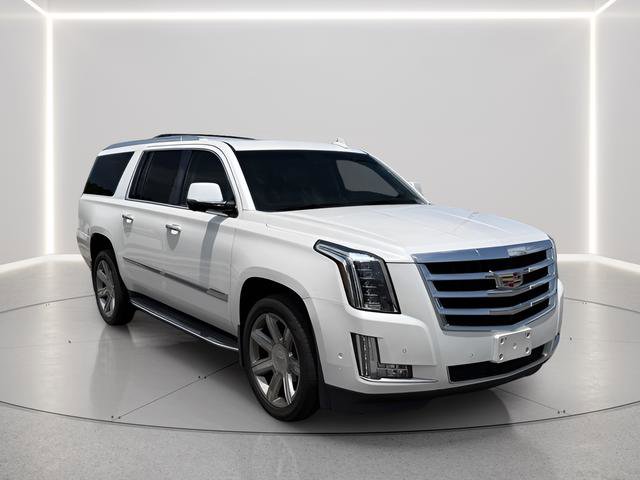 Used 2017 Cadillac Escalade ESV Luxury AWD/4WD image 7
