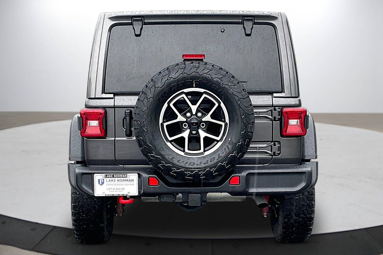 Certified 2025 Jeep Wrangler Unlimited Rubicon w/ Convenience Group image 8