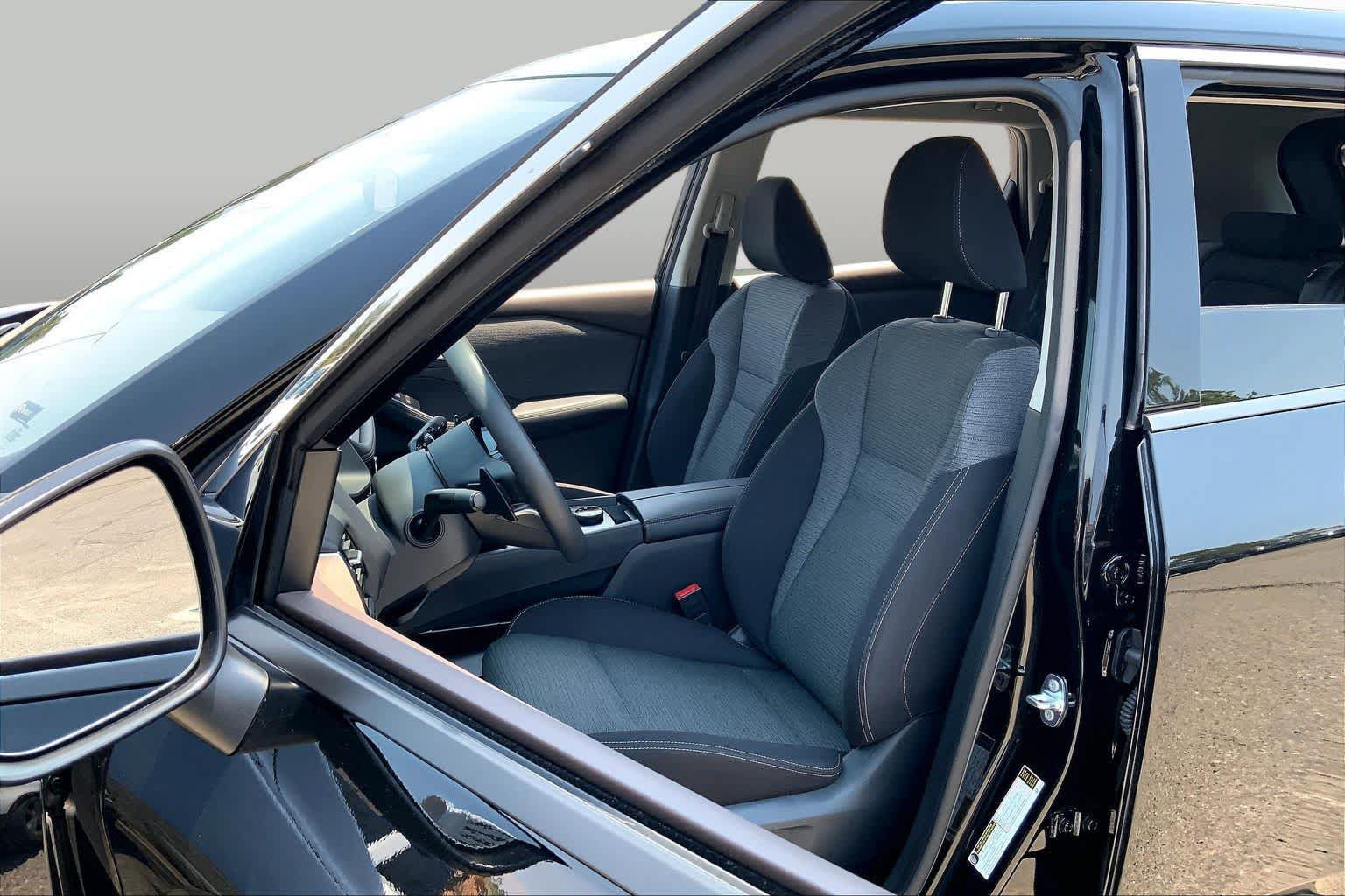 Used 2021 Nissan Rogue SV AWD/4WD image 7
