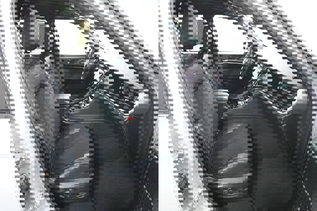 Used 2023 Jeep Grand Cherokee Trailhawk AWD/4WD image 32